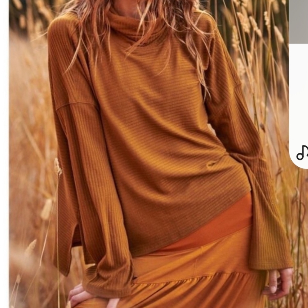 Free People movement can't handle this turtleneck
